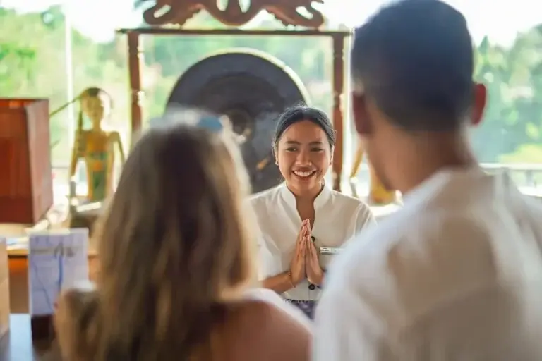Common Spa Resort Tipping Mistakes: Avoid Gratuity Errors